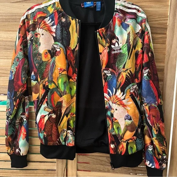 Adidas X Farm Rio Passaredo Trefoil Tropical Bird Jacket Superstar size XS